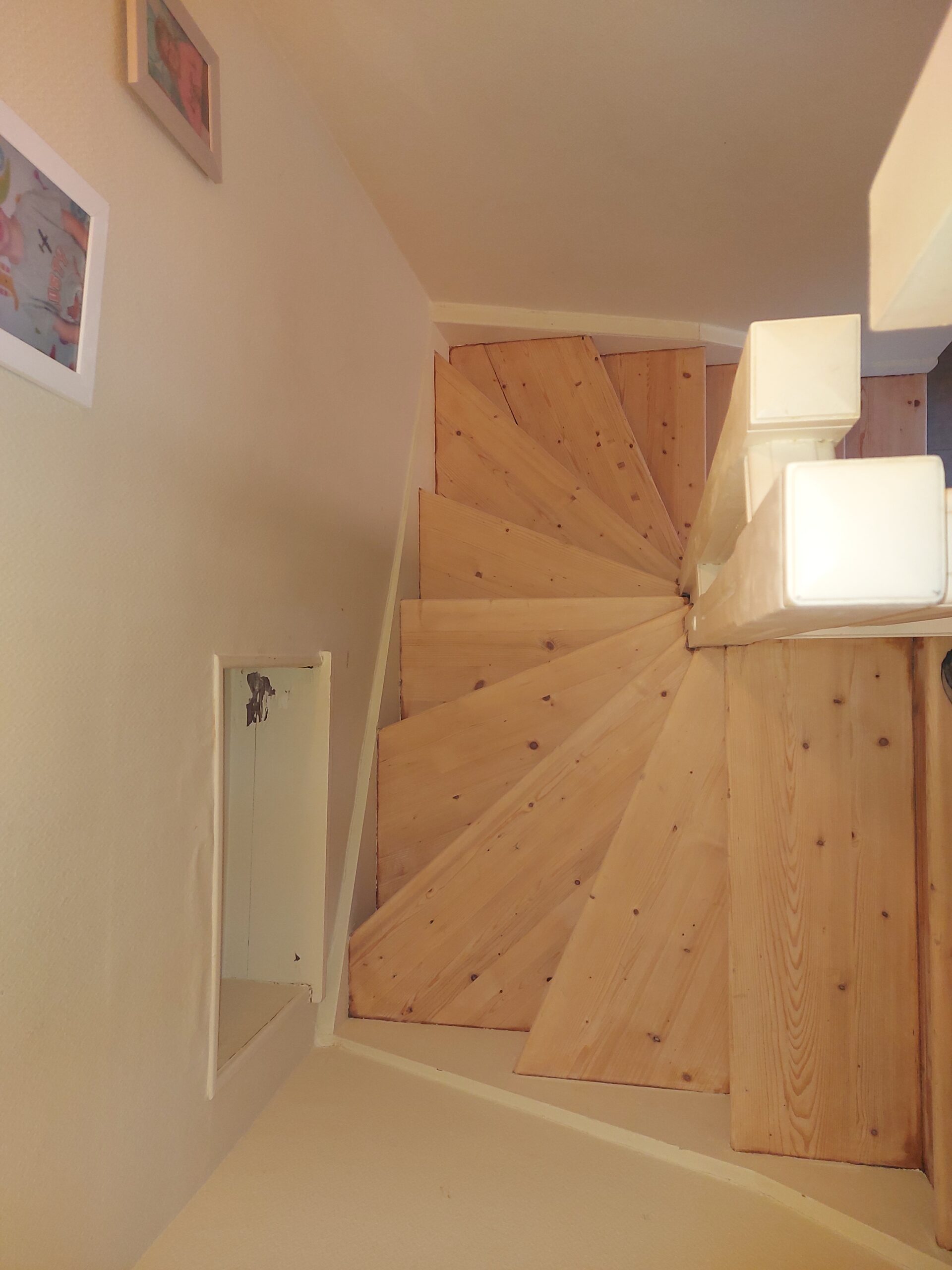 CAGE_ESCALIER_APRES